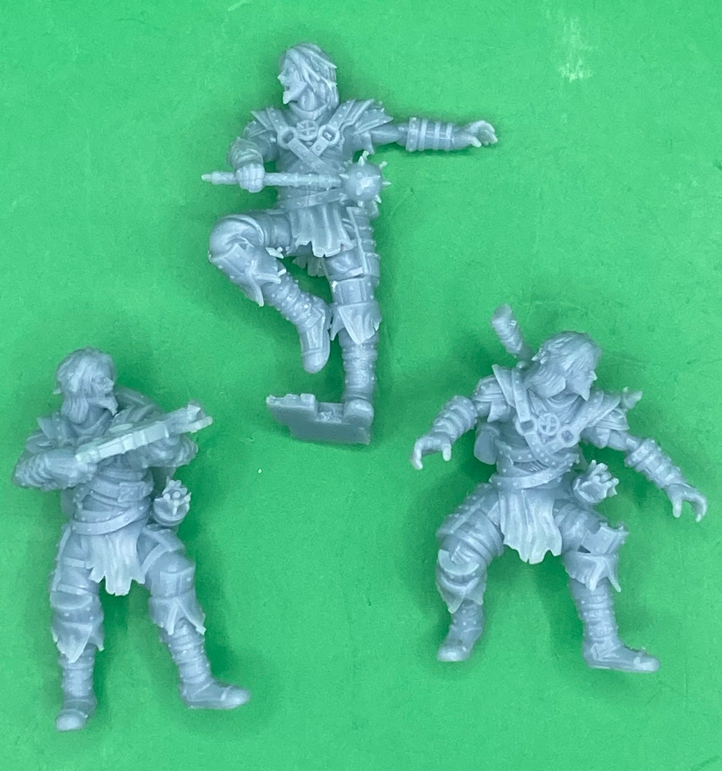 Young Bandit (3 Variants Available) - Epic Miniatures