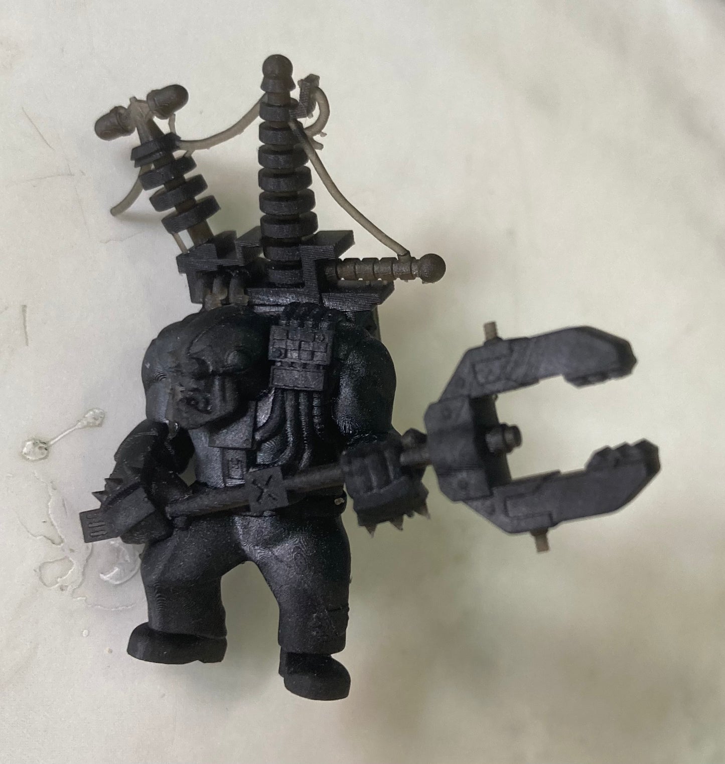 Orc Mechanic (3 Variants Available) - Invictus Miniatures