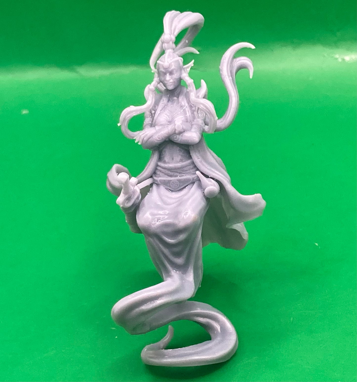 Djinni Female (3 Variants Available) - Epic Miniatures
