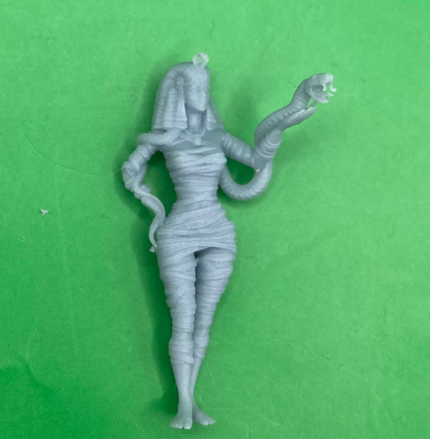 Cleopatra Mummy Lady (3 Variants Available) - Epic Miniatures