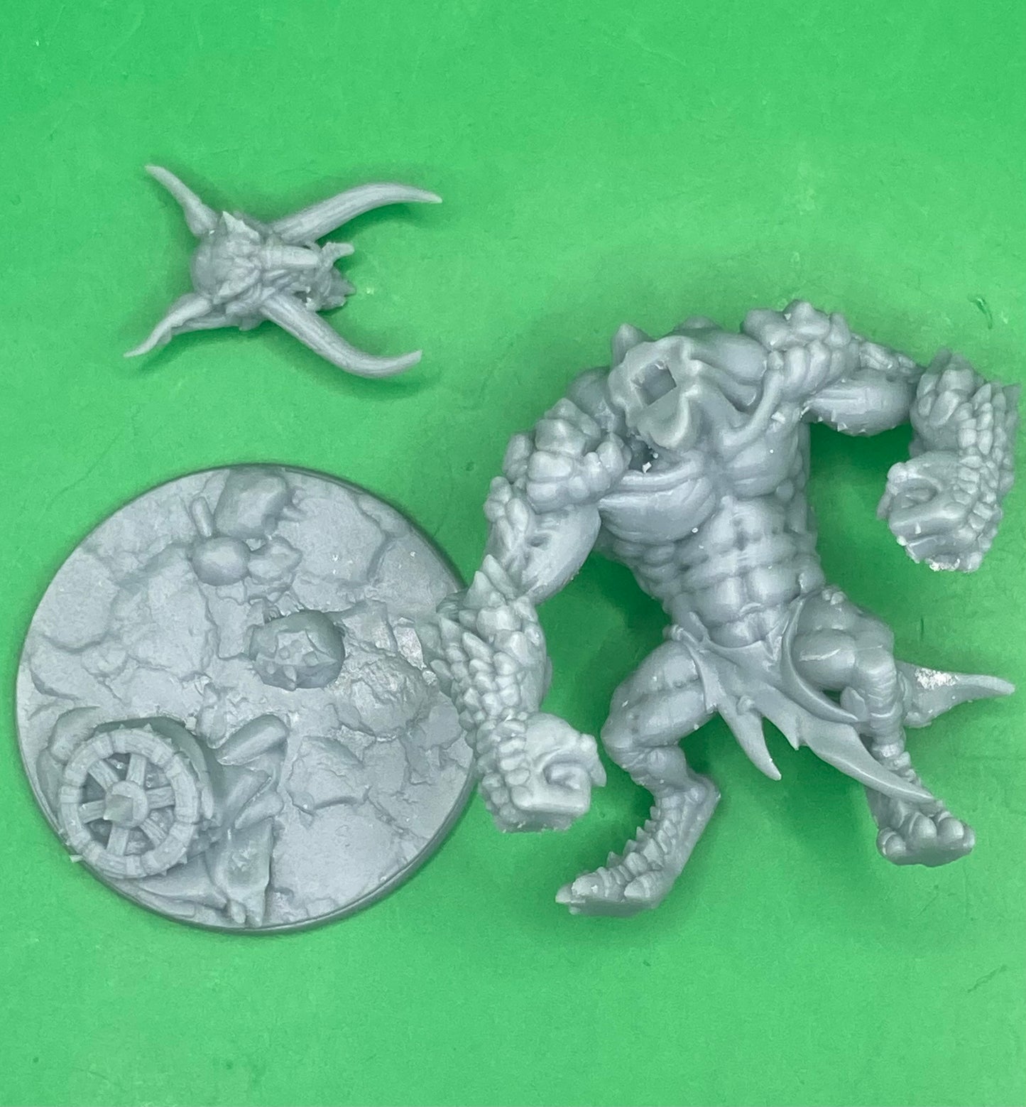 Blackrazor Troll - Artisan Guild