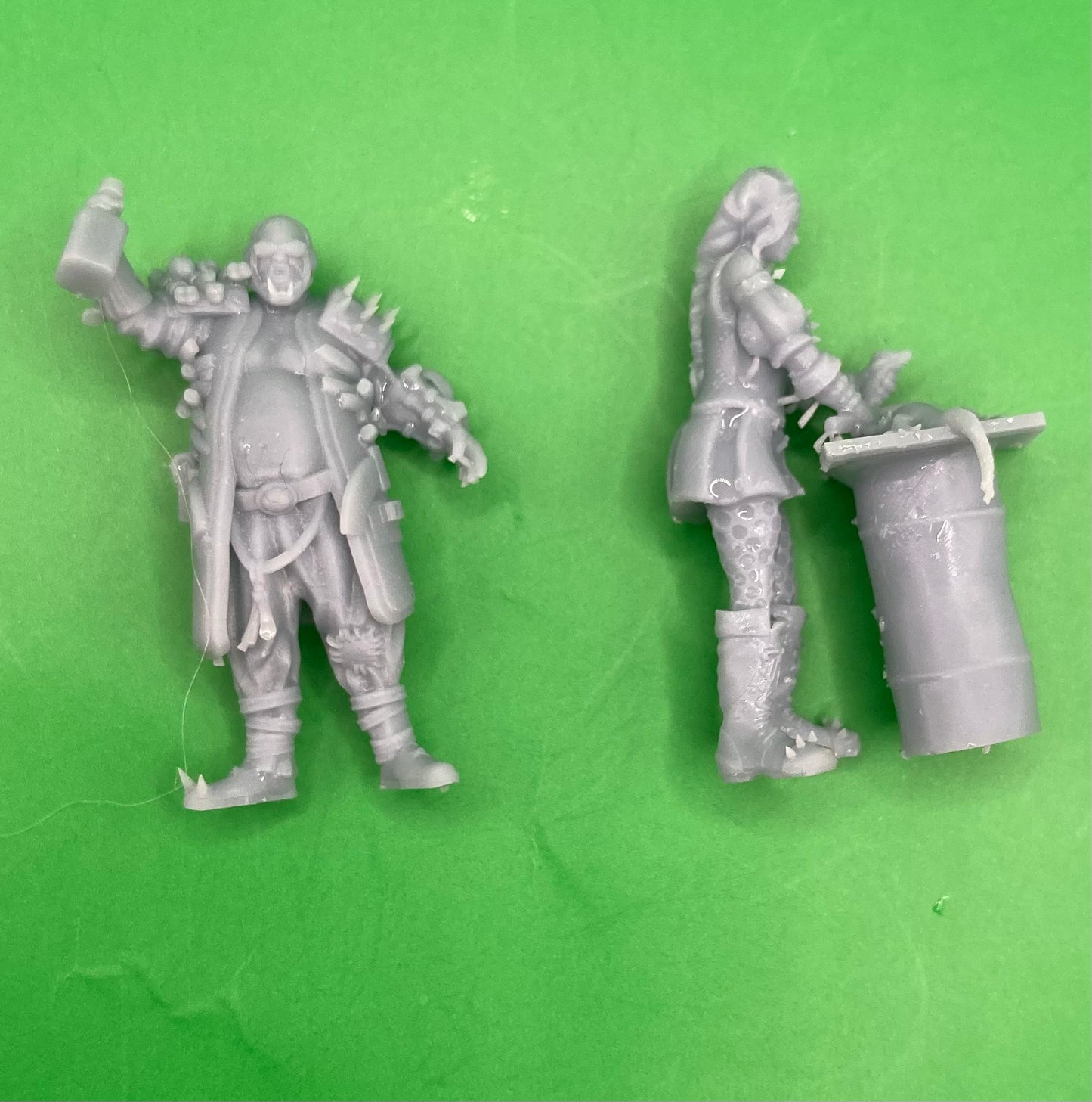 Children of the Wastelands, Set 1 (5 Variants Available) - Invictus Miniatures