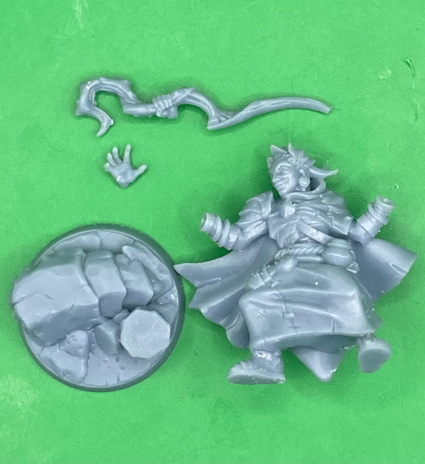 Nanaari, the Wise Woman - Artisan Guild