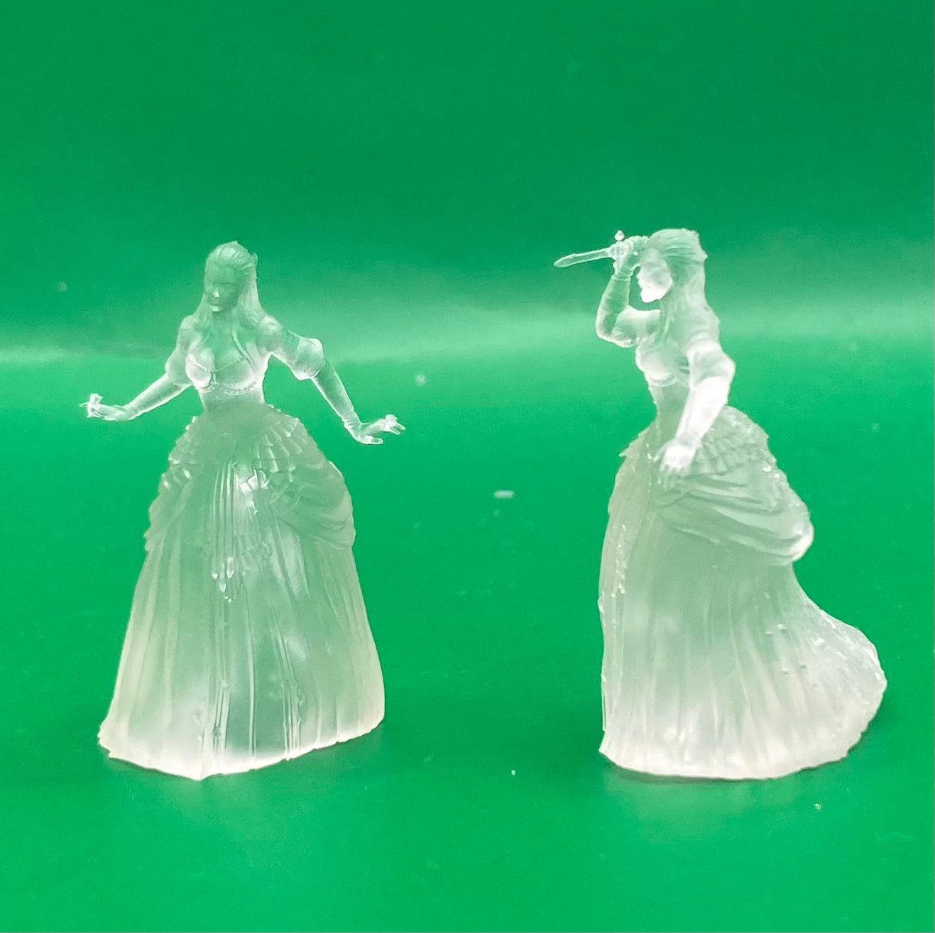 Vampire Lady (3 Variants Available) - Epic Miniatures