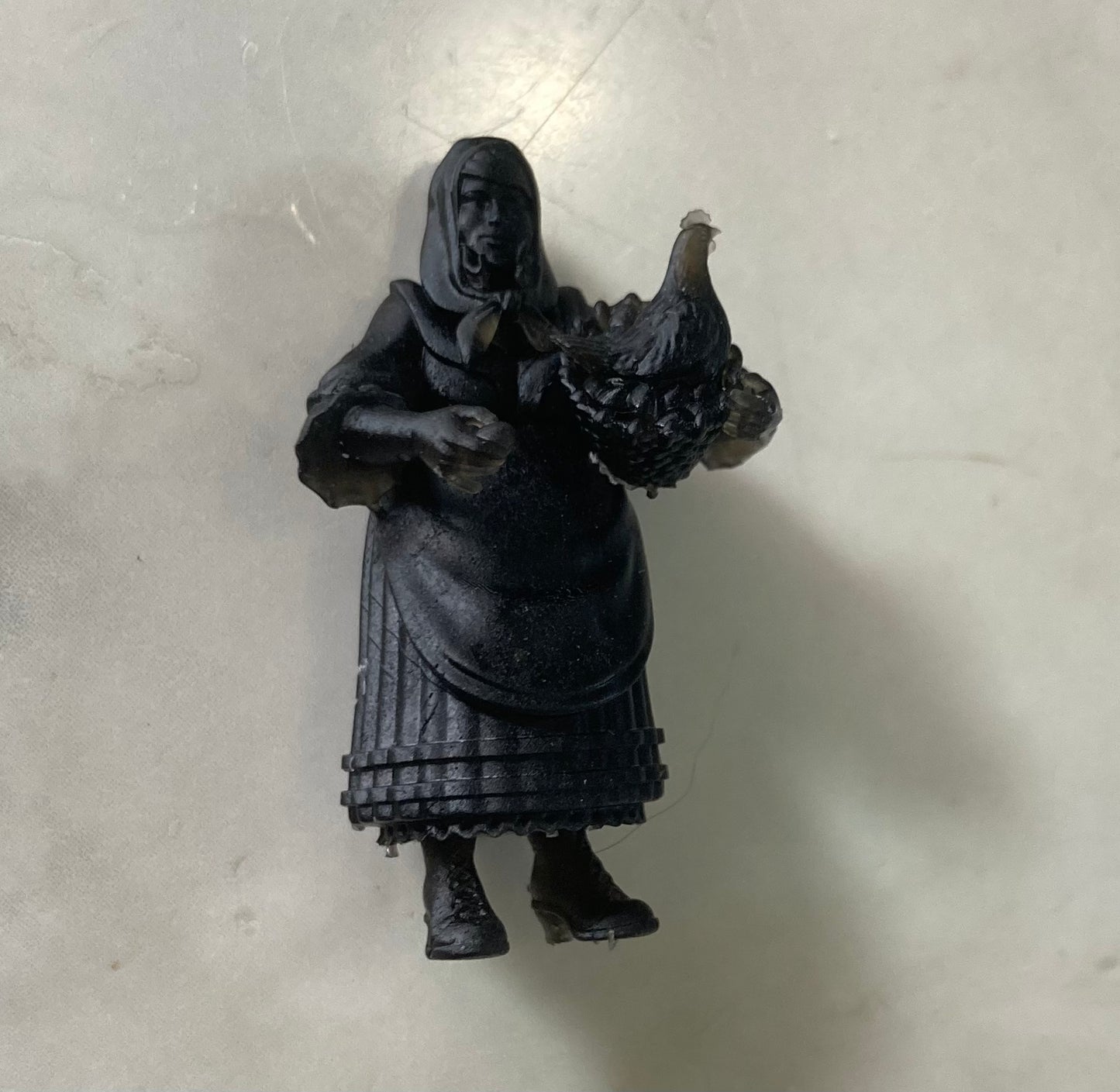 Villagers, Set 4 (4 Variants Available) - Epic Miniatures
