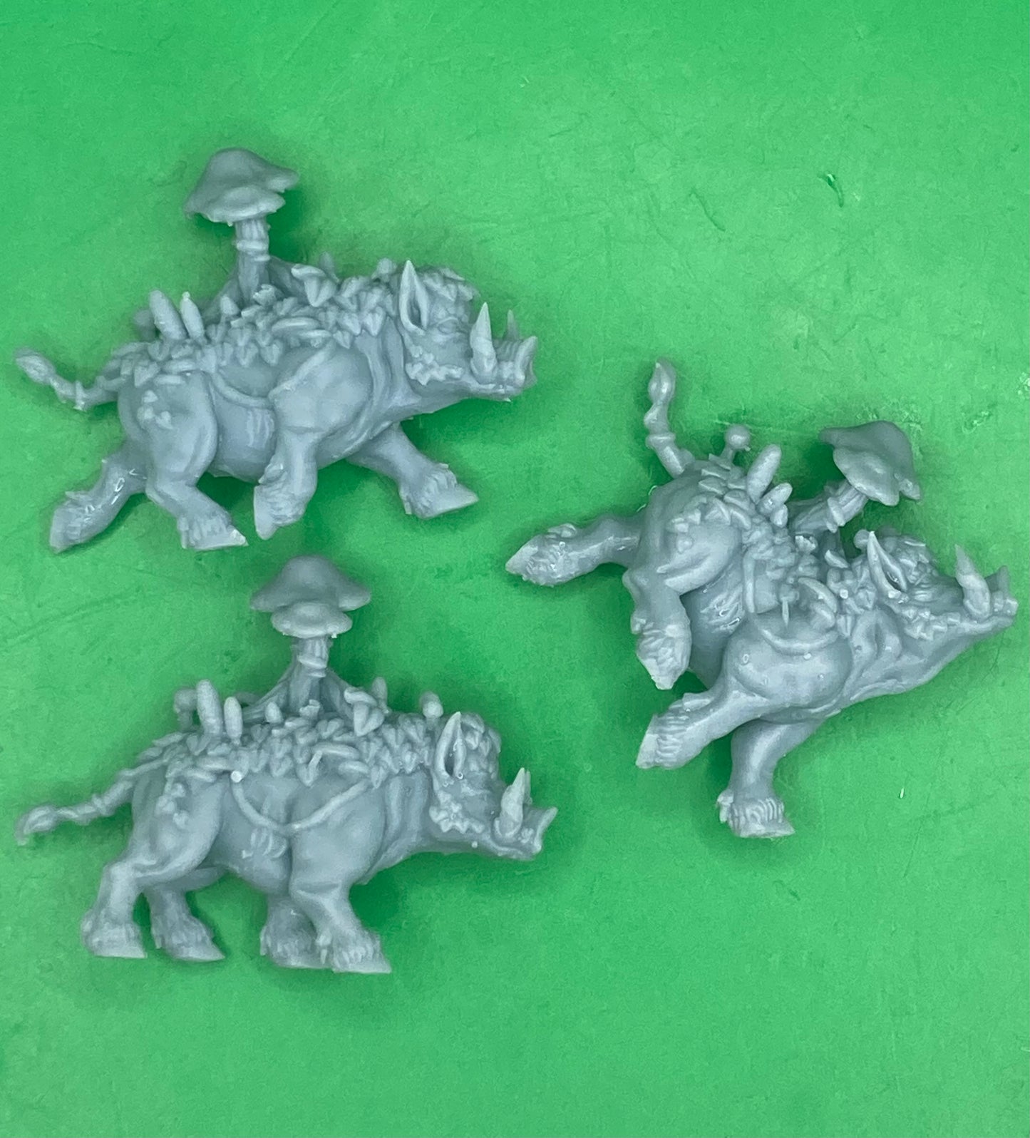 Mushroom Boar (3 Variants Available) - Epic Miniatures