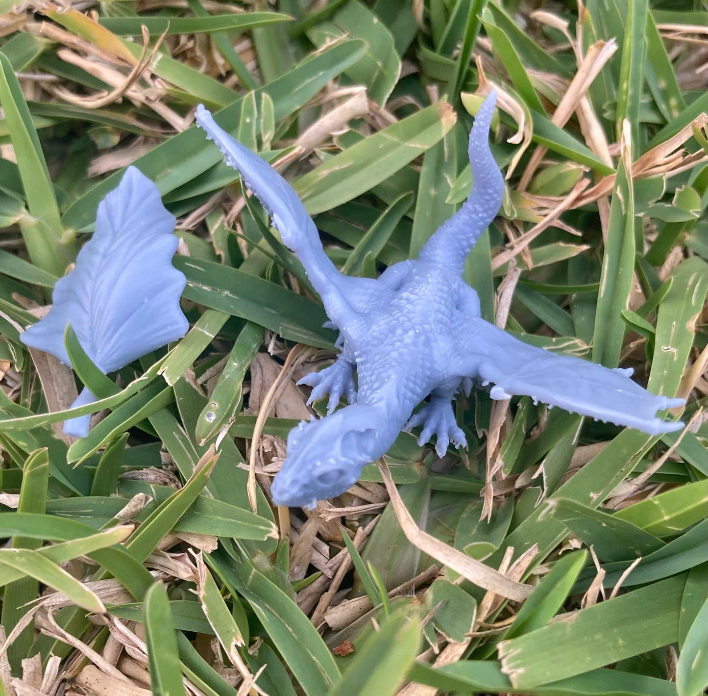 White Dragon Wyrmling (4 Variants Available) - Epic Miniatures