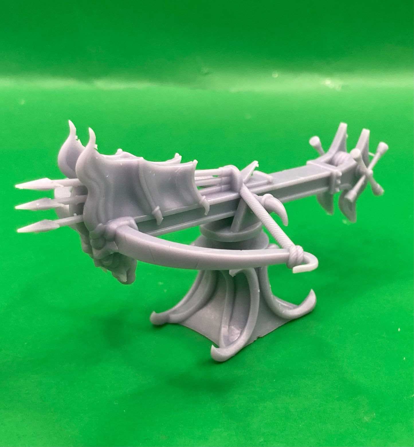 Dark Elf Ballistae and Operator (4 Variants Available) - Epic Miniatures