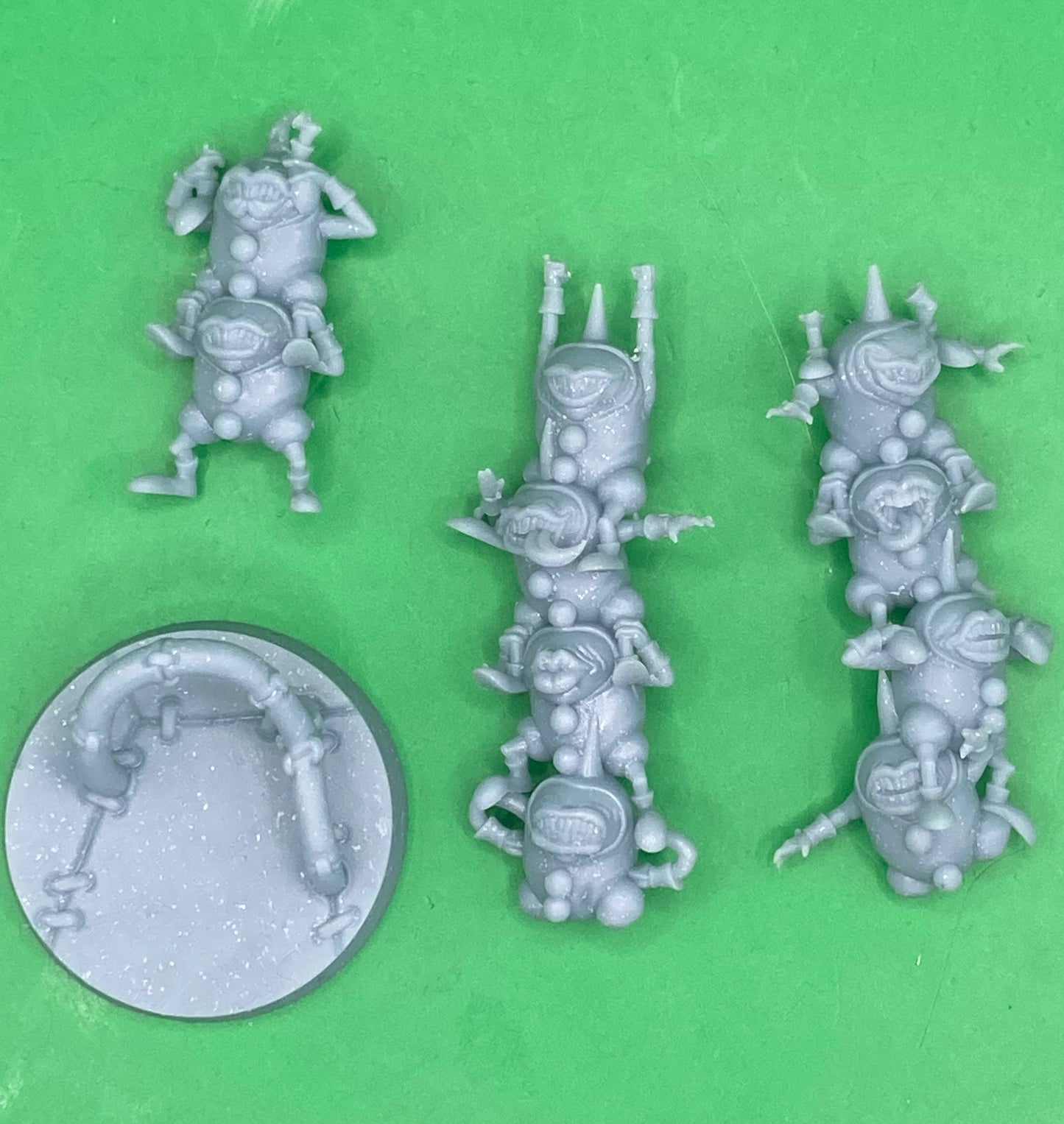 Gigglekin Stacks (5 Variants Available) - Battle Yak