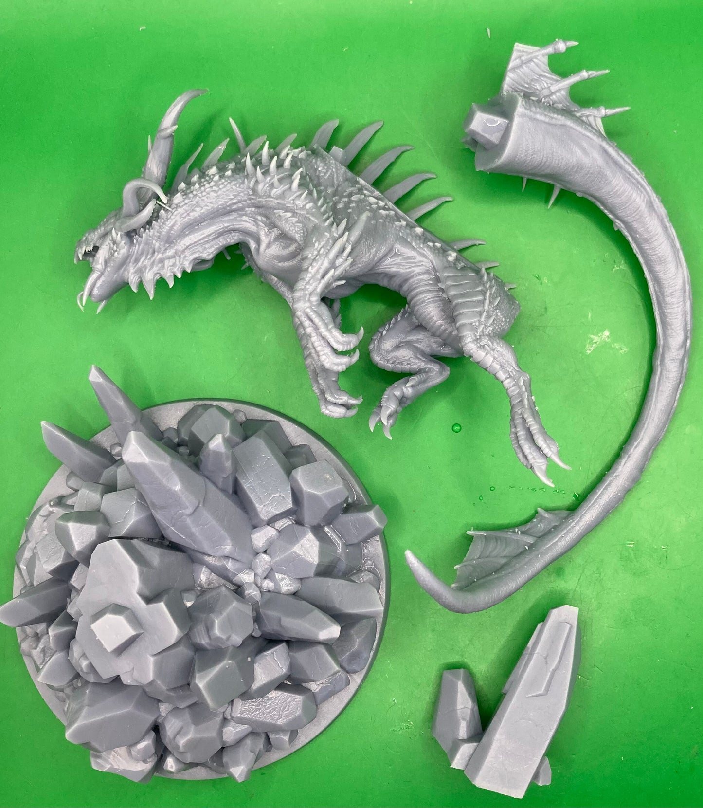 Ice Dragon - Dragon Trapper's Lodge