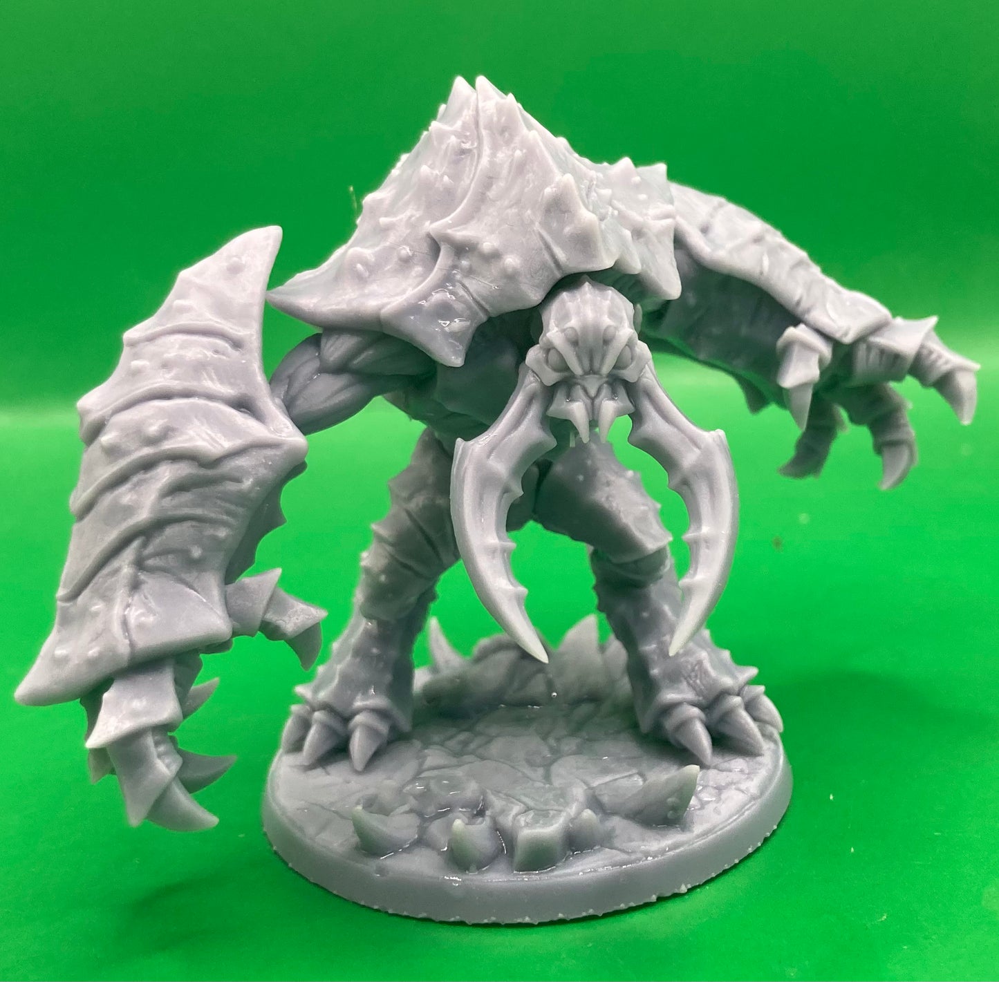 Slathos riding a Hive Colossus - Artisan Guild