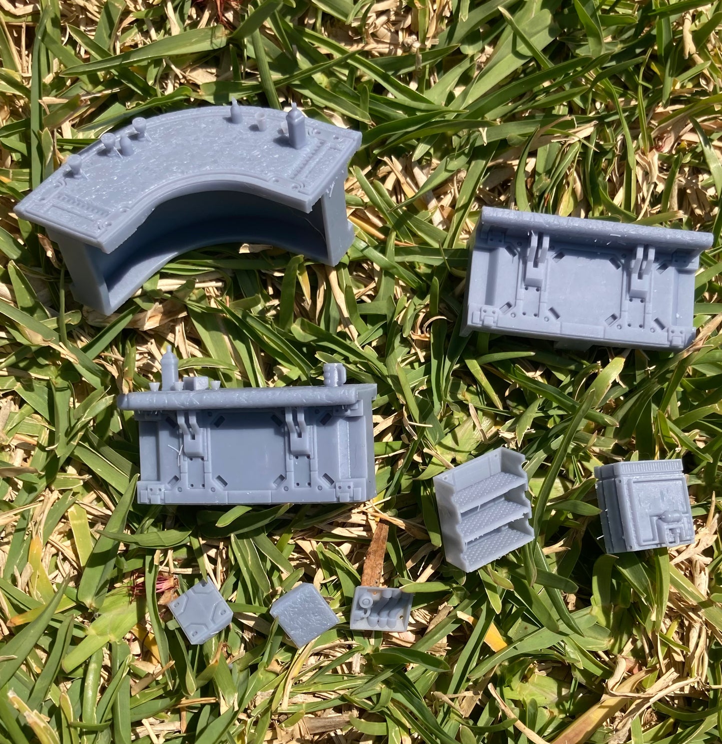 Broken Chip Bar - Scenery Kit - Print Minis