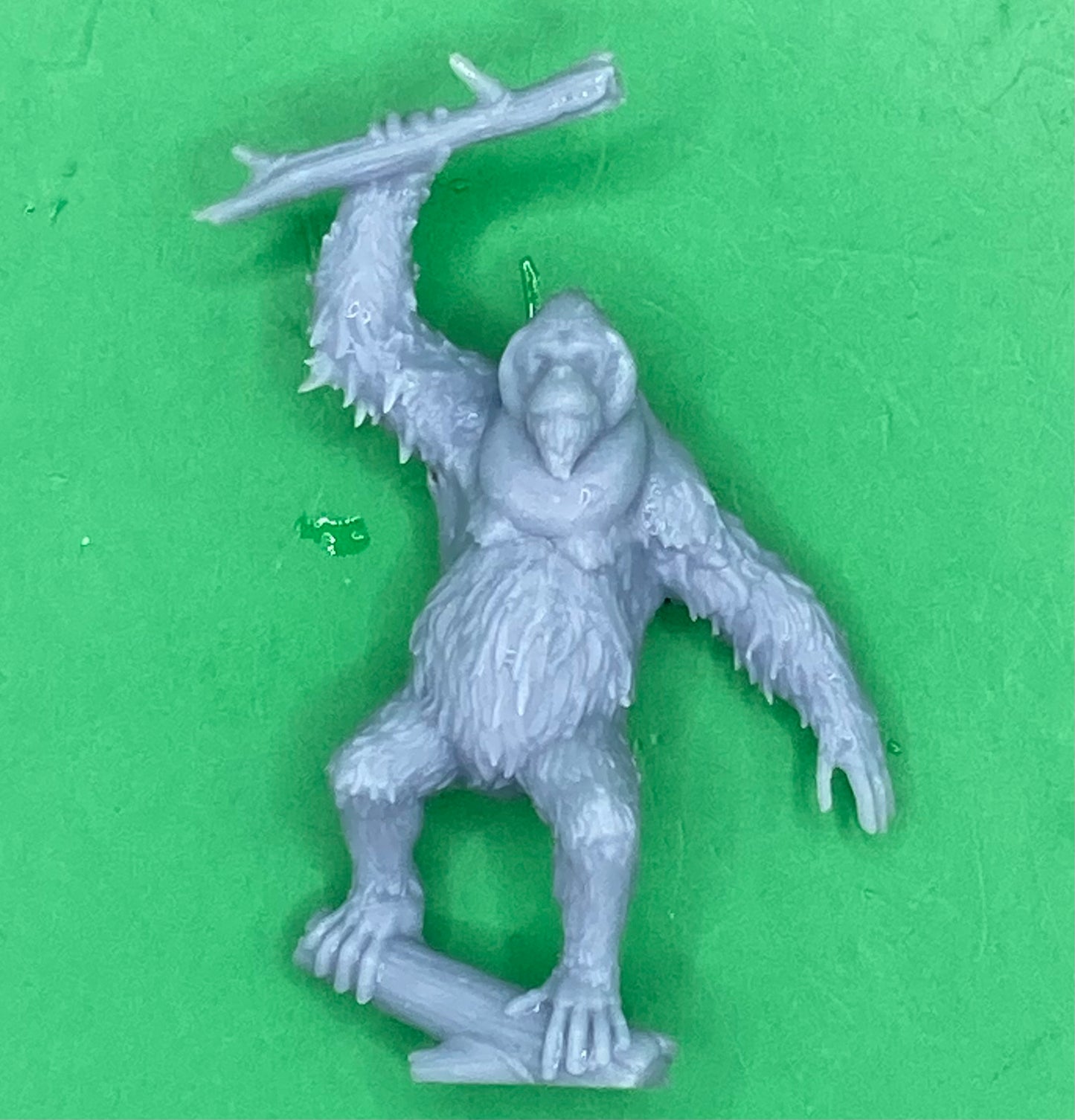 Orangutan (2 Variants Available) - Epic Miniatures