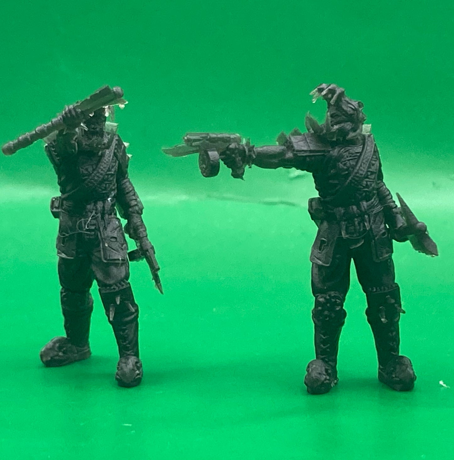 Mad Gladiator (2 Variants Available) - Invictus Miniatures