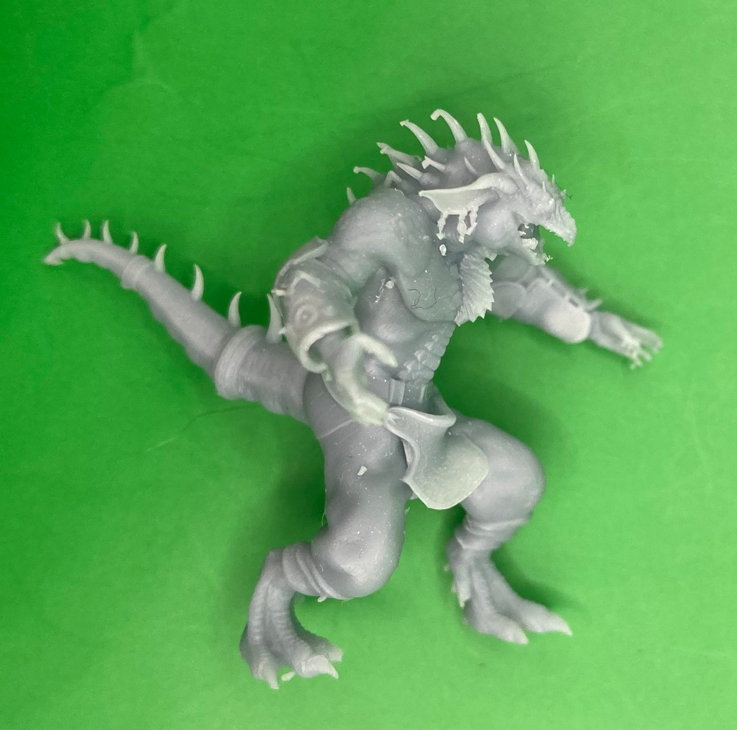 Lizard Folk Thug (3 Variants Available) - Epic Miniatures