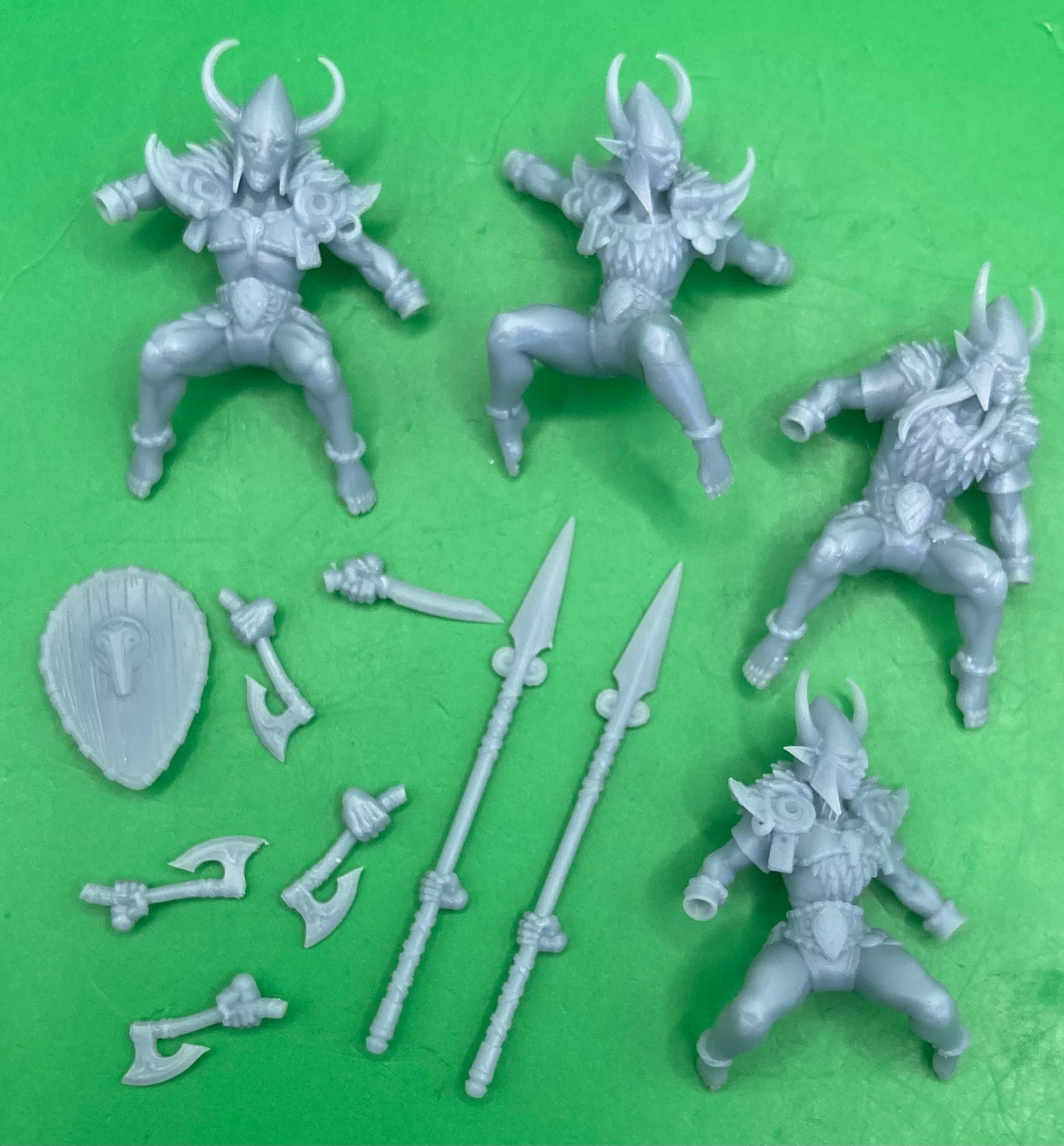 Frost Alfar, Frostworm Riders with Helmets - Winter Elf Cavalry (4 Variants Available) - Artisan Guild