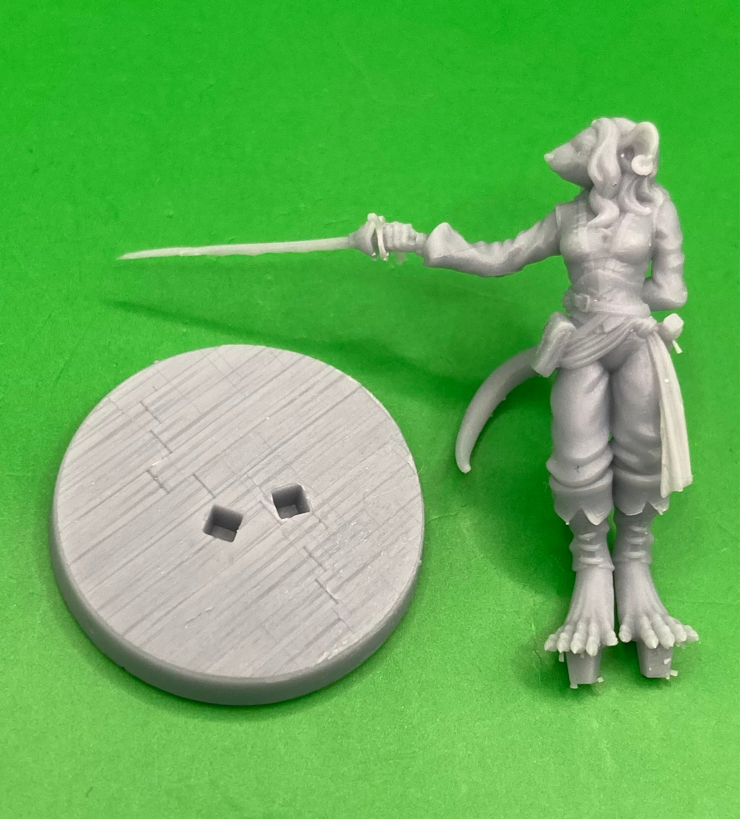 Millie, Ratfolk Fencer - Dragon Trapper's Lodge