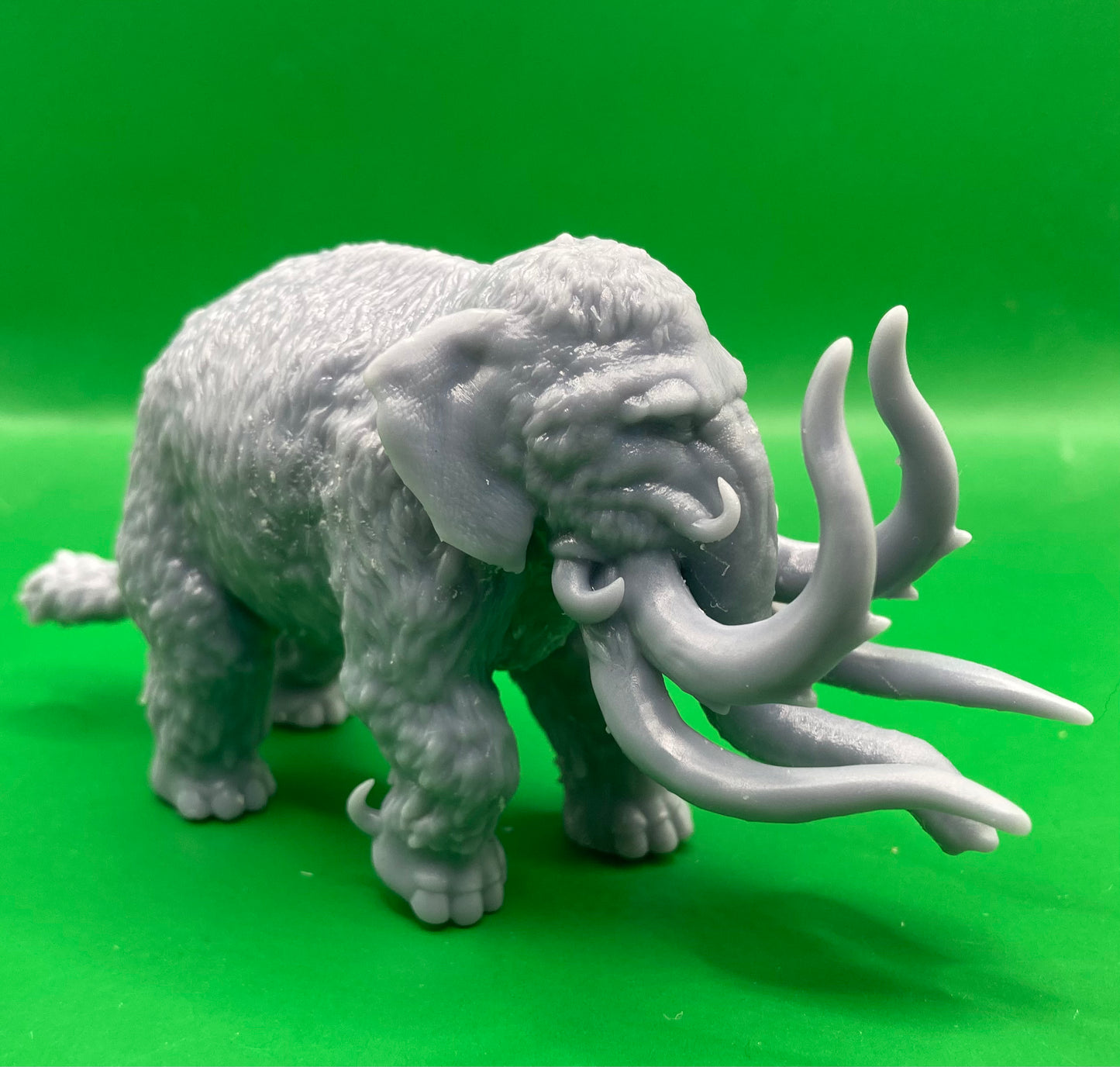 Dire Mammoth (2 Variants Available) - Epic Miniatures