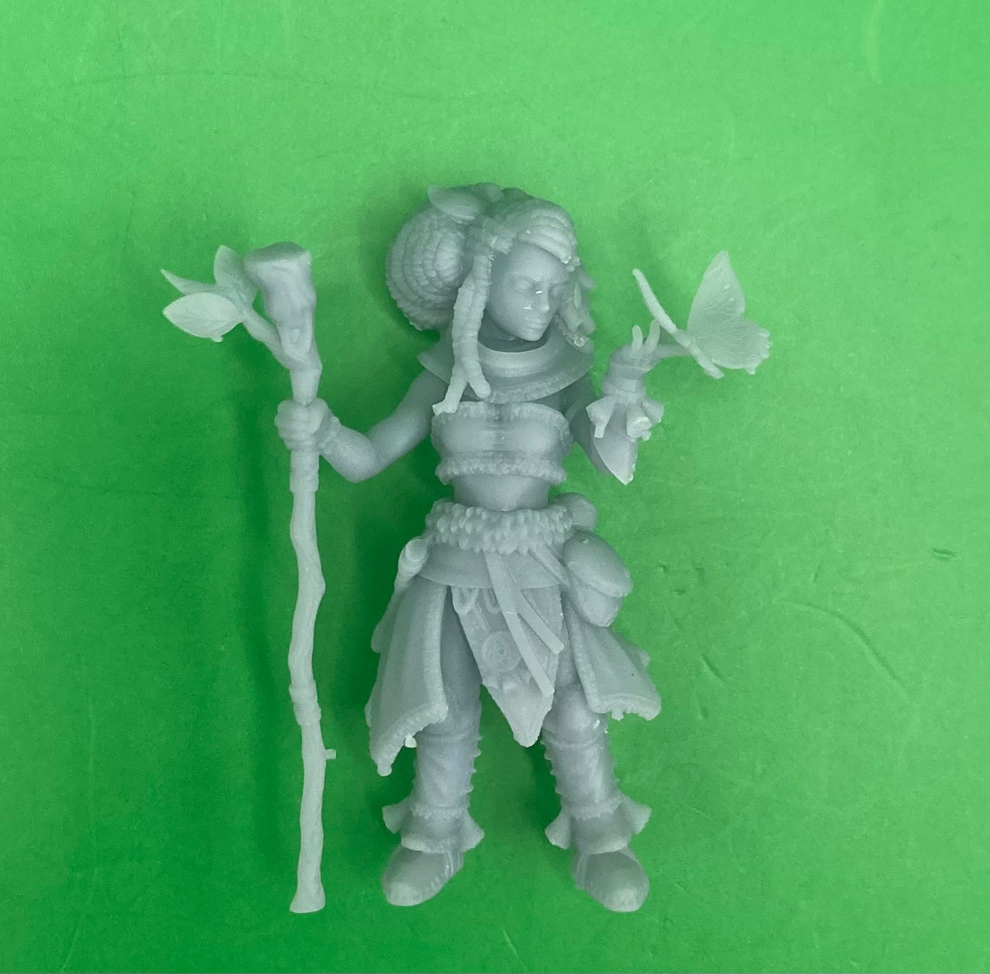 Halfling Druid (3 Variants Available) - Epic Miniatures
