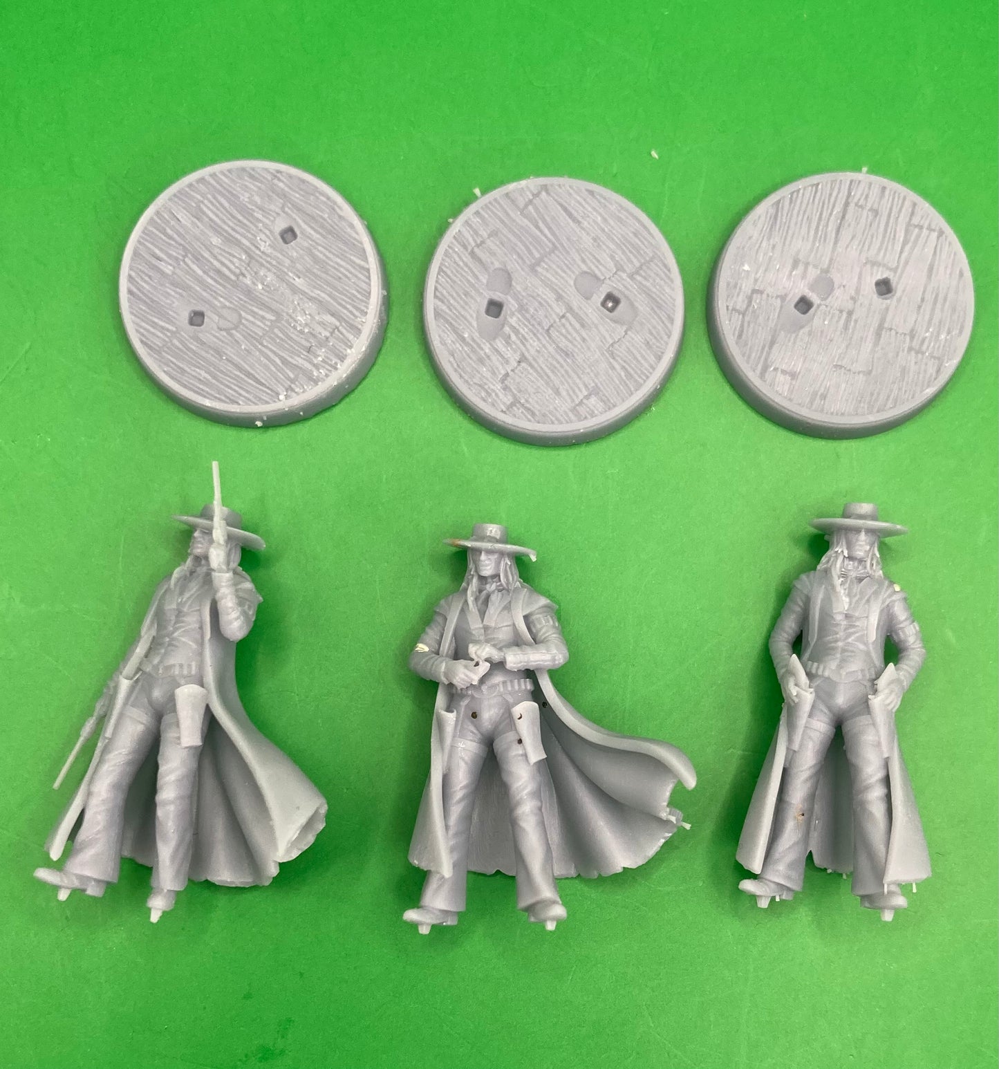 Vampire Gunslingers (3 Variants Available) - Dragon Trapper's Lodge