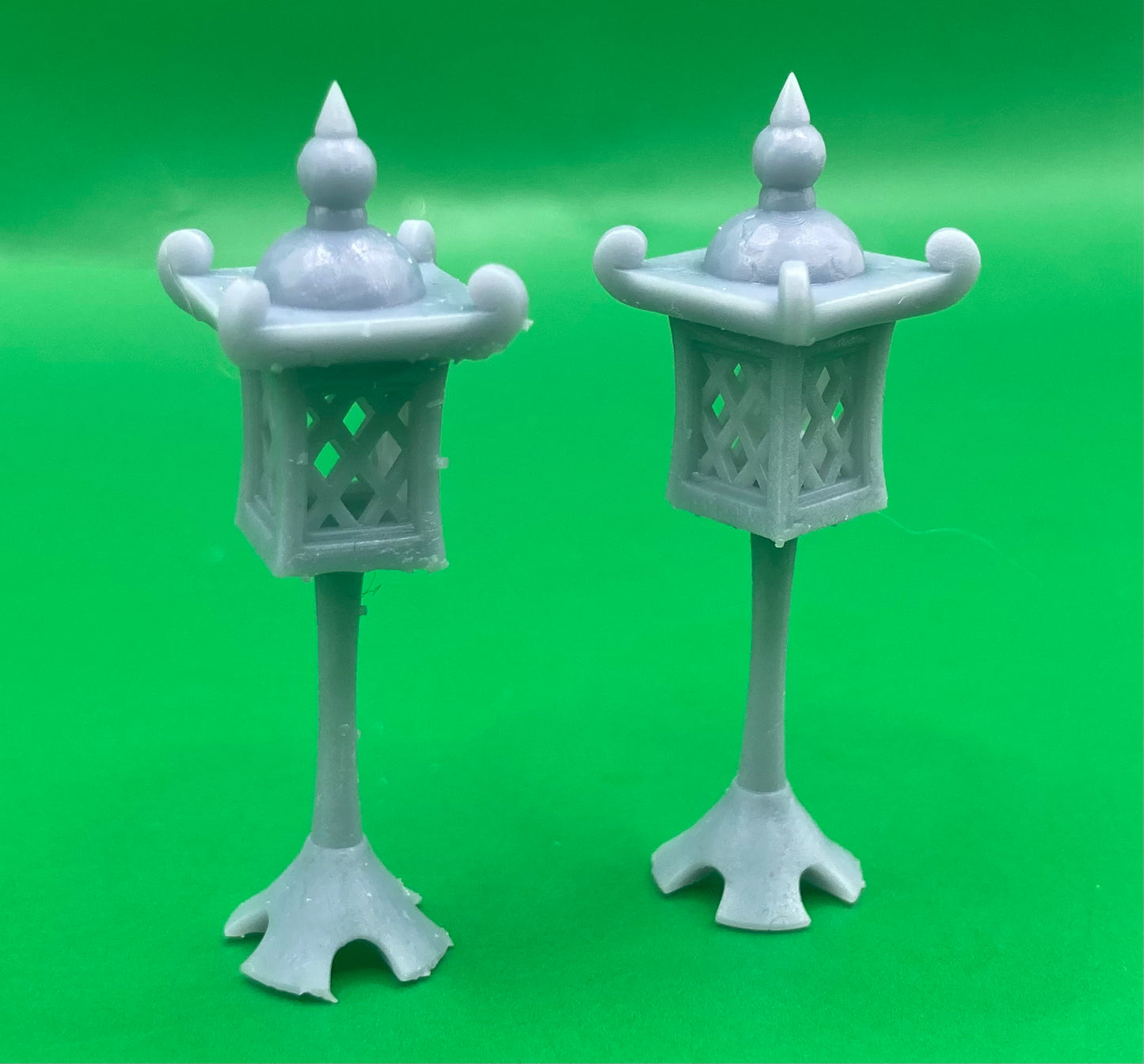 Eastern Temple Lamps, Scatter Set (8 Variants Available) - Epic Miniatures