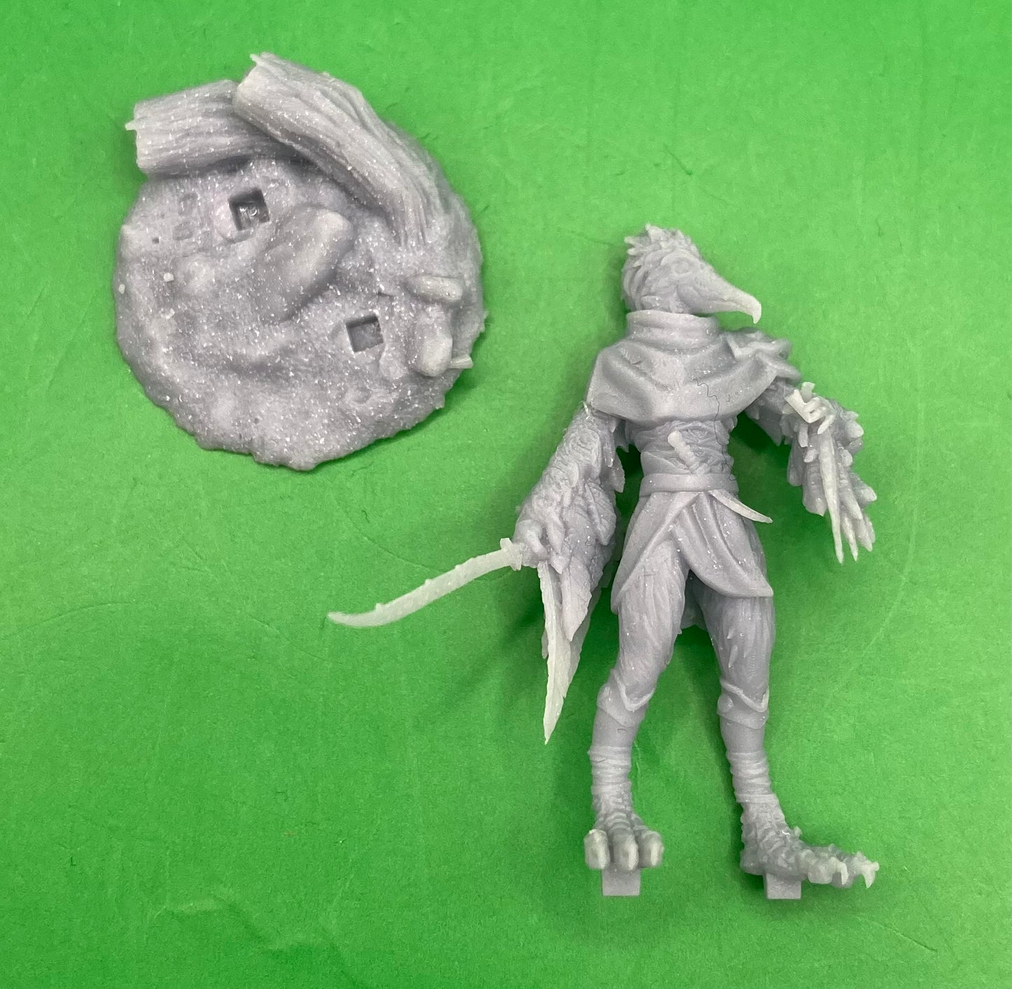Bird Folk Pelican (3 Variants Available) - Epic Miniatures