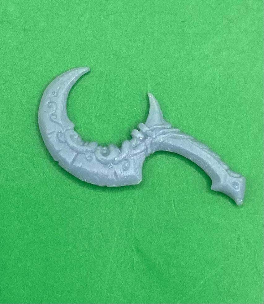 Slathaai of House Mora Hands and Weapons, 32mm Scale (15 Variants Available) - Artisan Guild