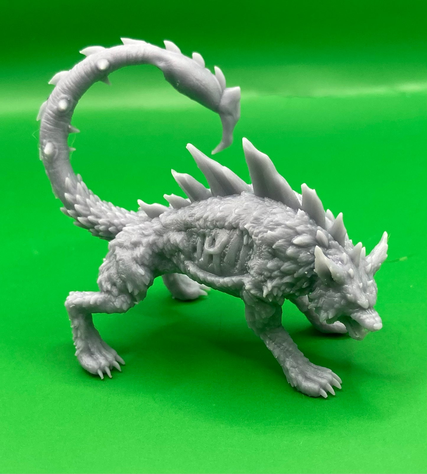 Lupion, Wolf Scorpion Chimera (3 Variants Available) - Epic Miniatures