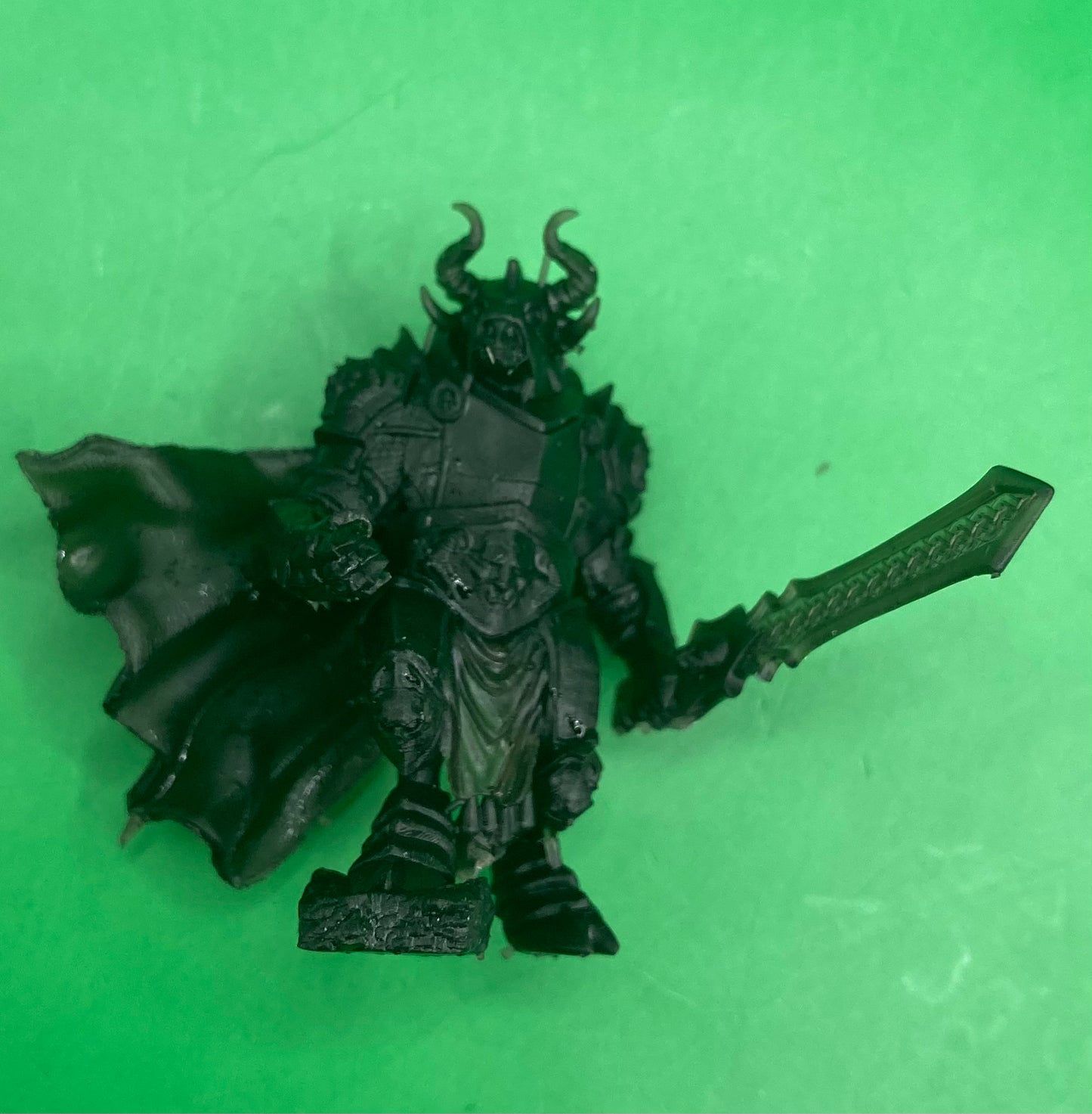 Minotaur Paladin (3 Variants Available) - Epic Miniatures