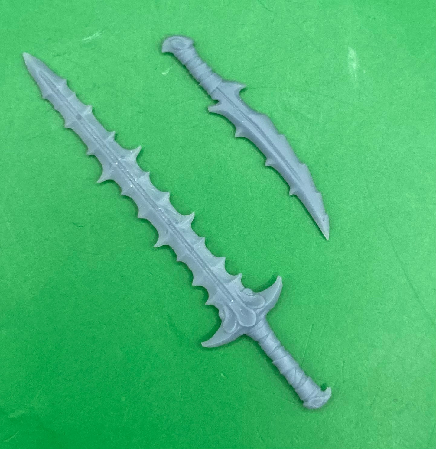 Jurakin Mirmidon Hands and Weapons, 32mm Scale (20 Variants Available) - Artisan Guild