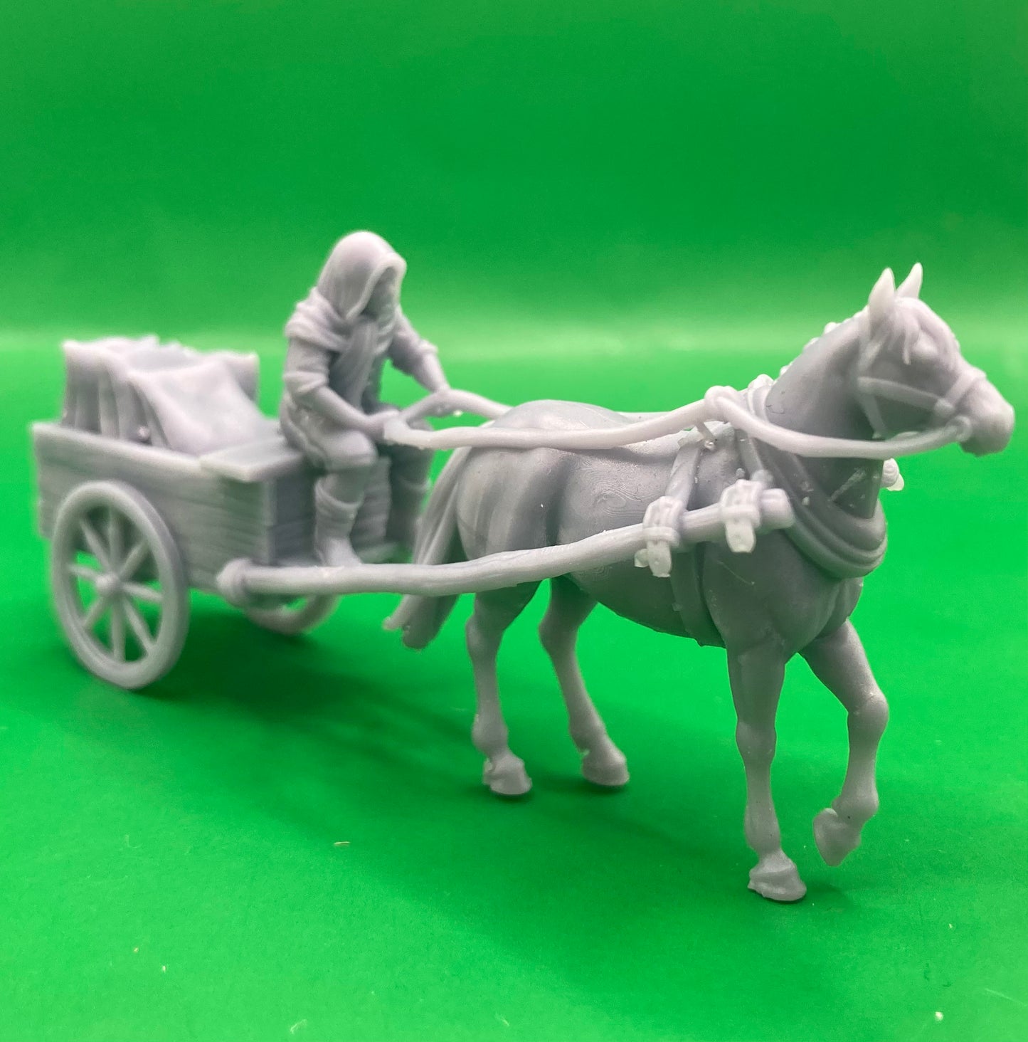Villagers, Set 6 (4 Variants Available) - Epic Miniatures