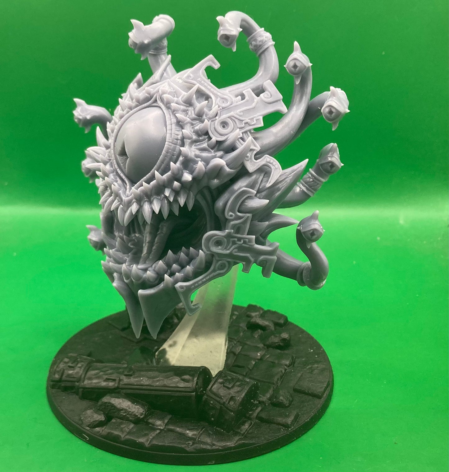 Jewelled Mythraxxis, the All-Seeing Tyrant Eye (2 Variants Available) - Artisan Guild