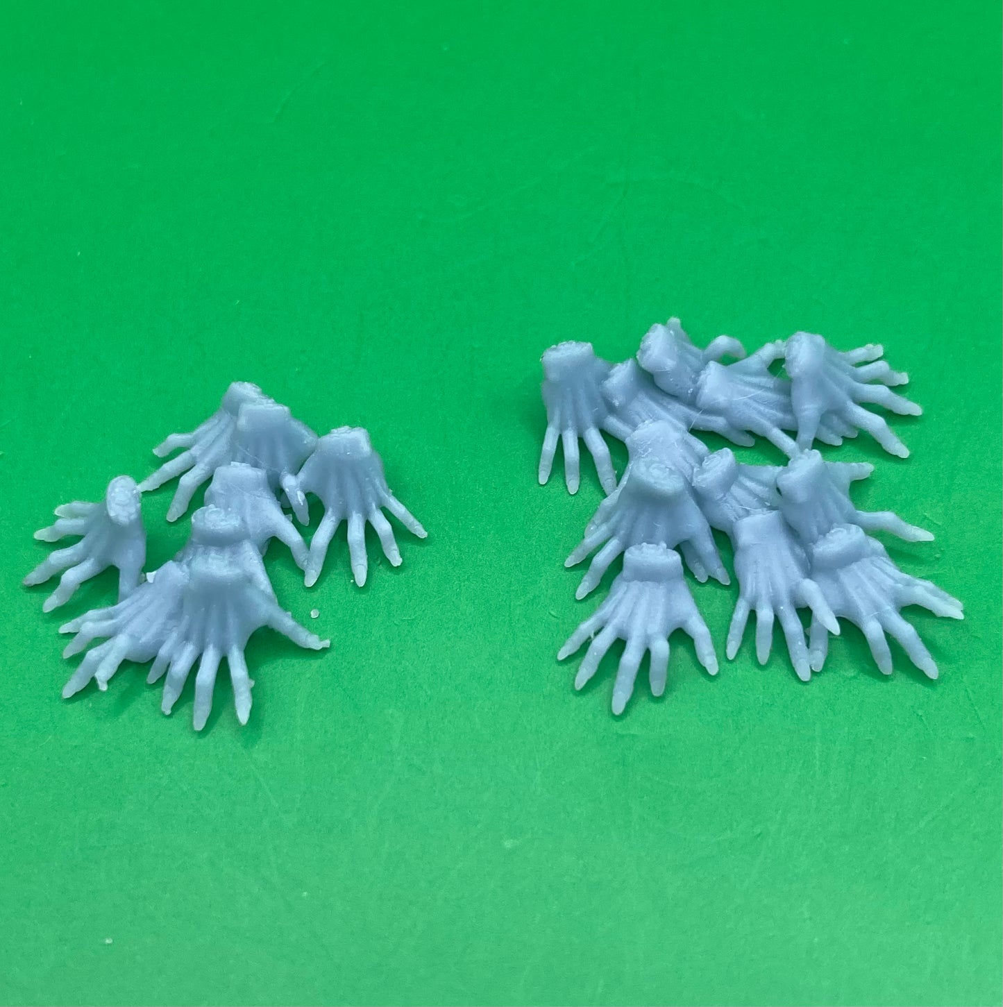 Crawling Hand Swarm (2 Variants Available) - Epic Miniatures