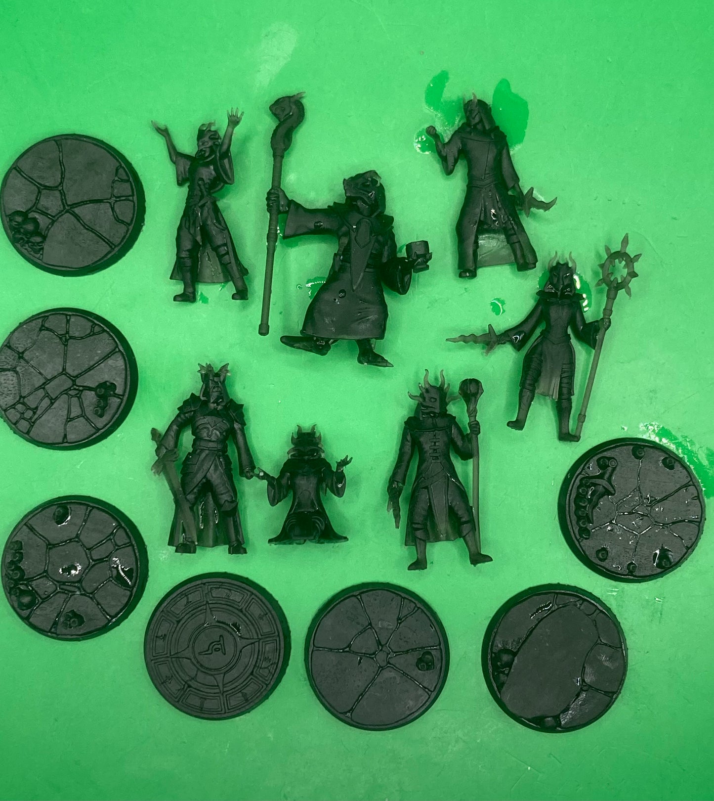 Dragon Cultist (7 Variants Available) - Lost World Miniatures