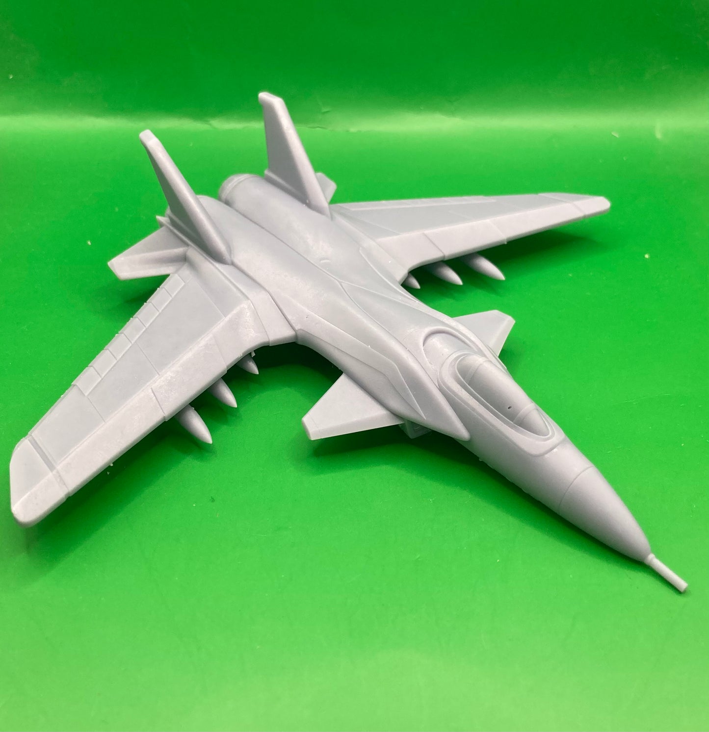 Jet Robot (3 Variants Available) - Invictus Miniatures