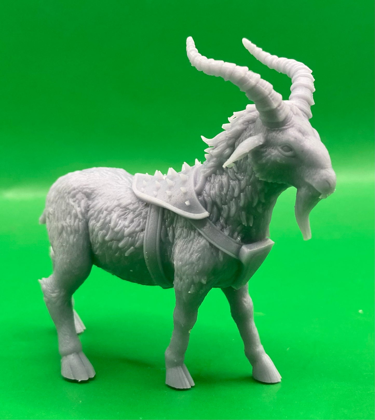 Giant Lightning Goat - Armoured (3 Variants Available) - Epic Miniatures