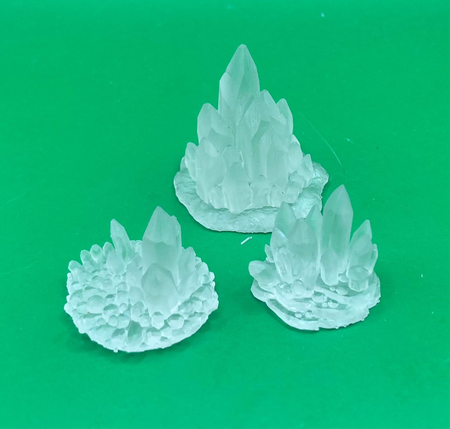 Magical Forest Scatter, Well and Crystals (4 Variants Available) - Epic Miniatures