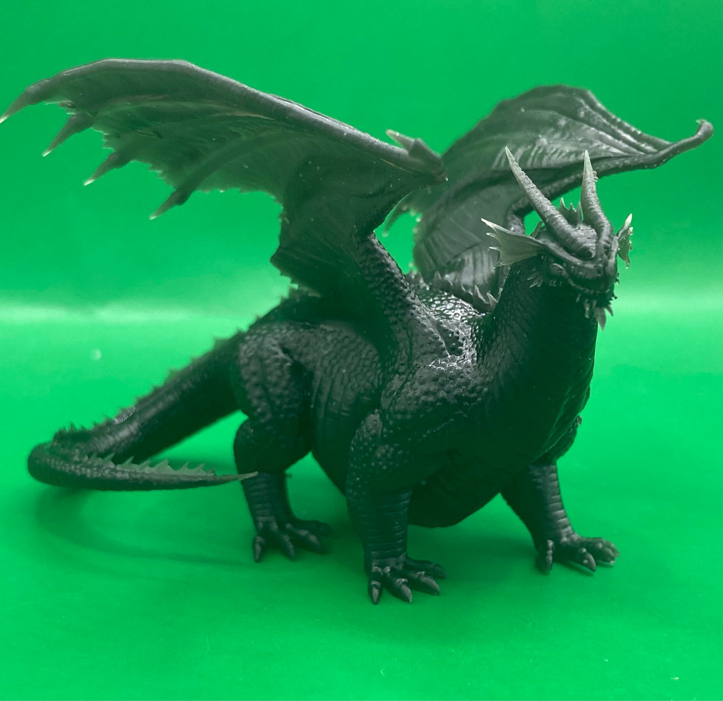 Chonky Red Dragon - MZ4250