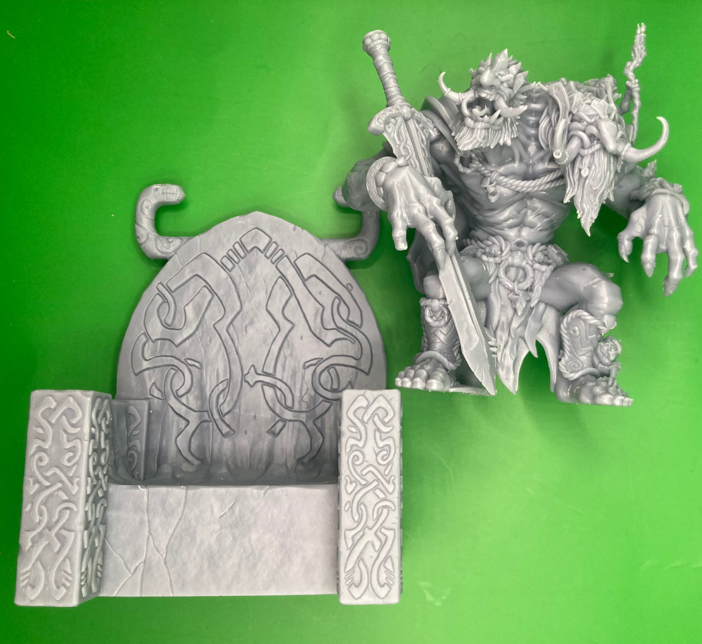 Drungvandel, Troll King on his Throne - Artisan Guild