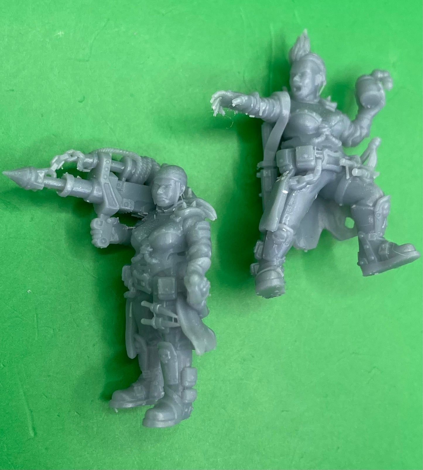 Jacquette, Bounty Hunter (2 Variants Available) - Print Minis