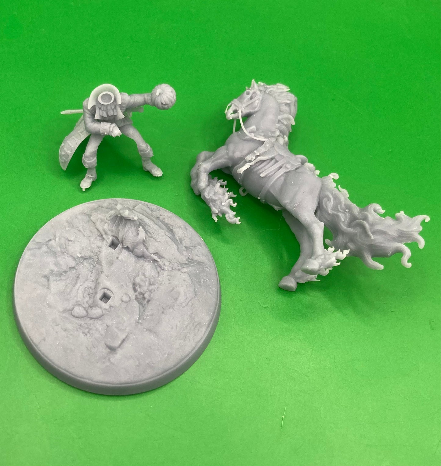 Headless Horseman Riding Nightmare (2 Variants Available) - Dragon Trapper's Lodge