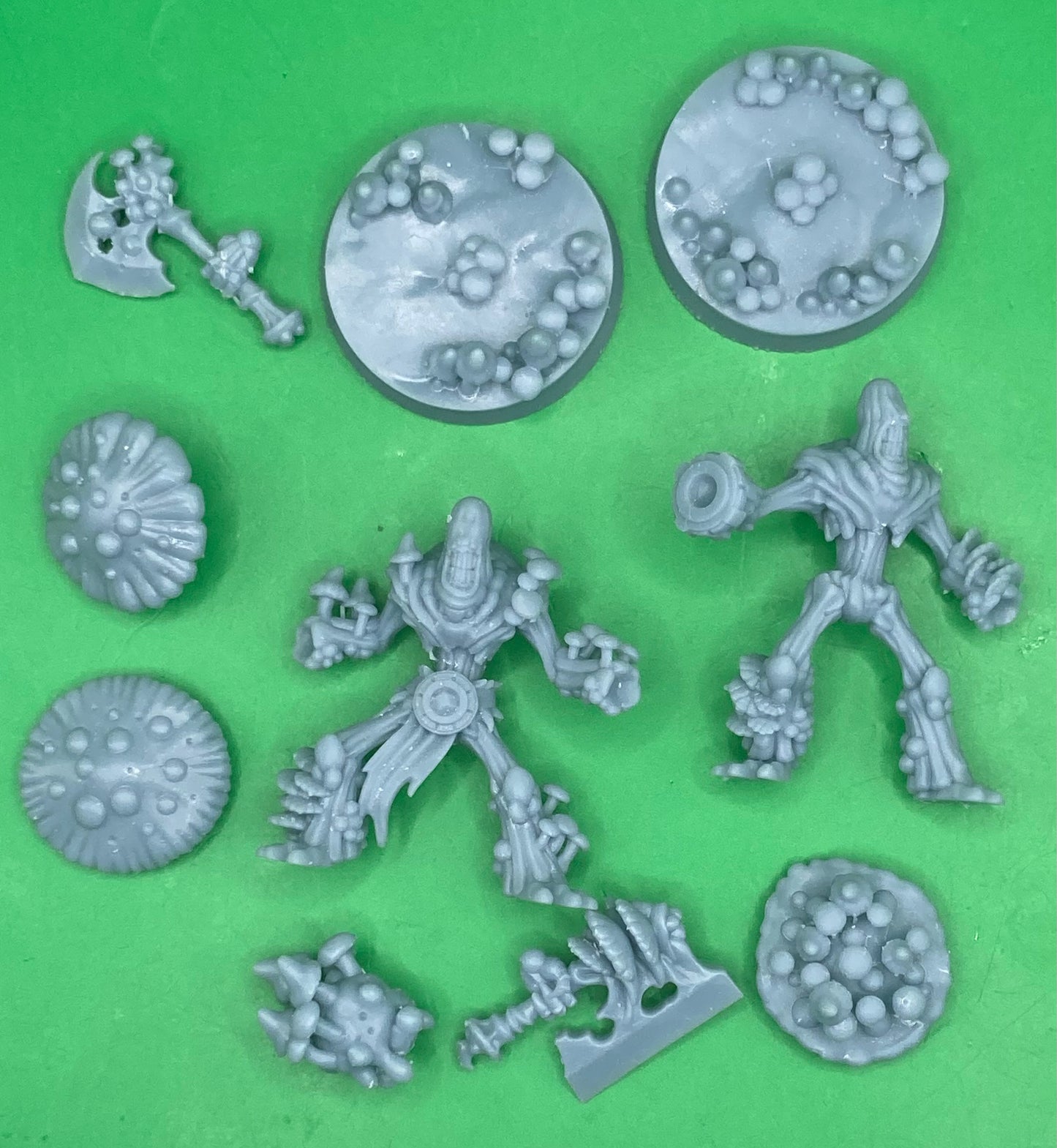 Moulderbloom Fungaren, Sporrior Pack (6 Variants Available) - Battle Yak