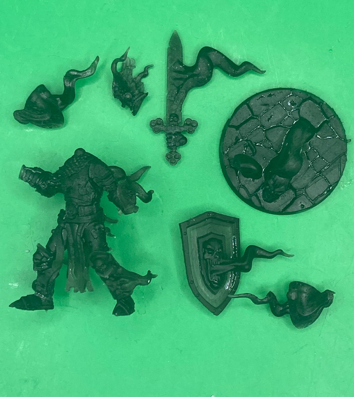 Nighthaunts of Necronnia, Ghost Footknights (5 Variants Available) - Battle Yak
