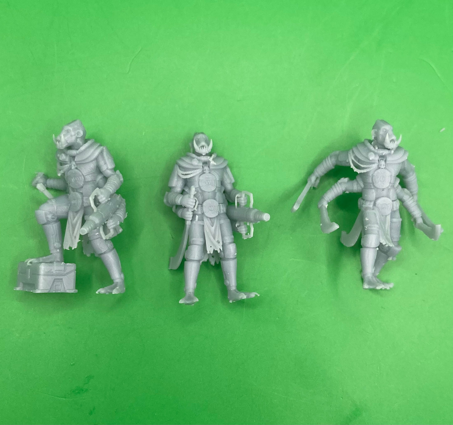 Stellar Adventurer (3 Variants Available) - Invictus Miniatures