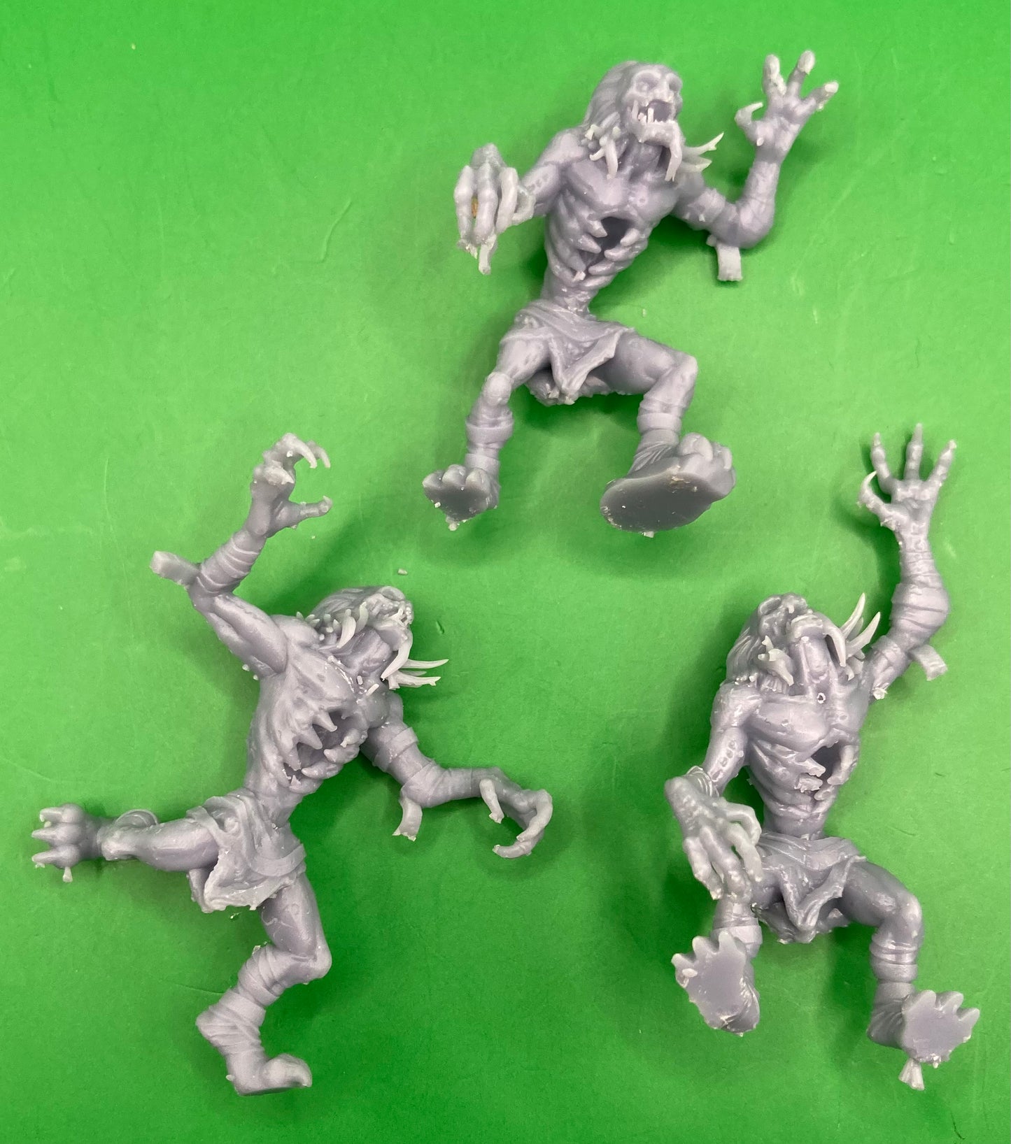 Classic Ghoul (3 Variants Available) - Epic Miniatures