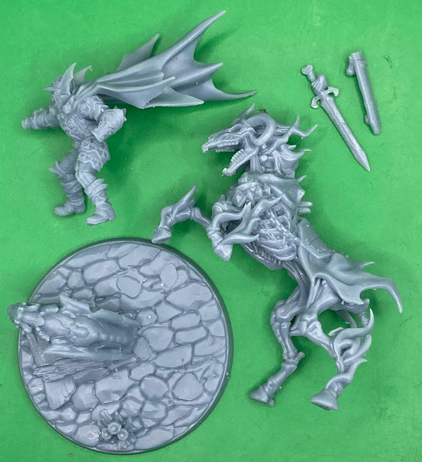 Harguul riding Azekiel - Artisan Guild