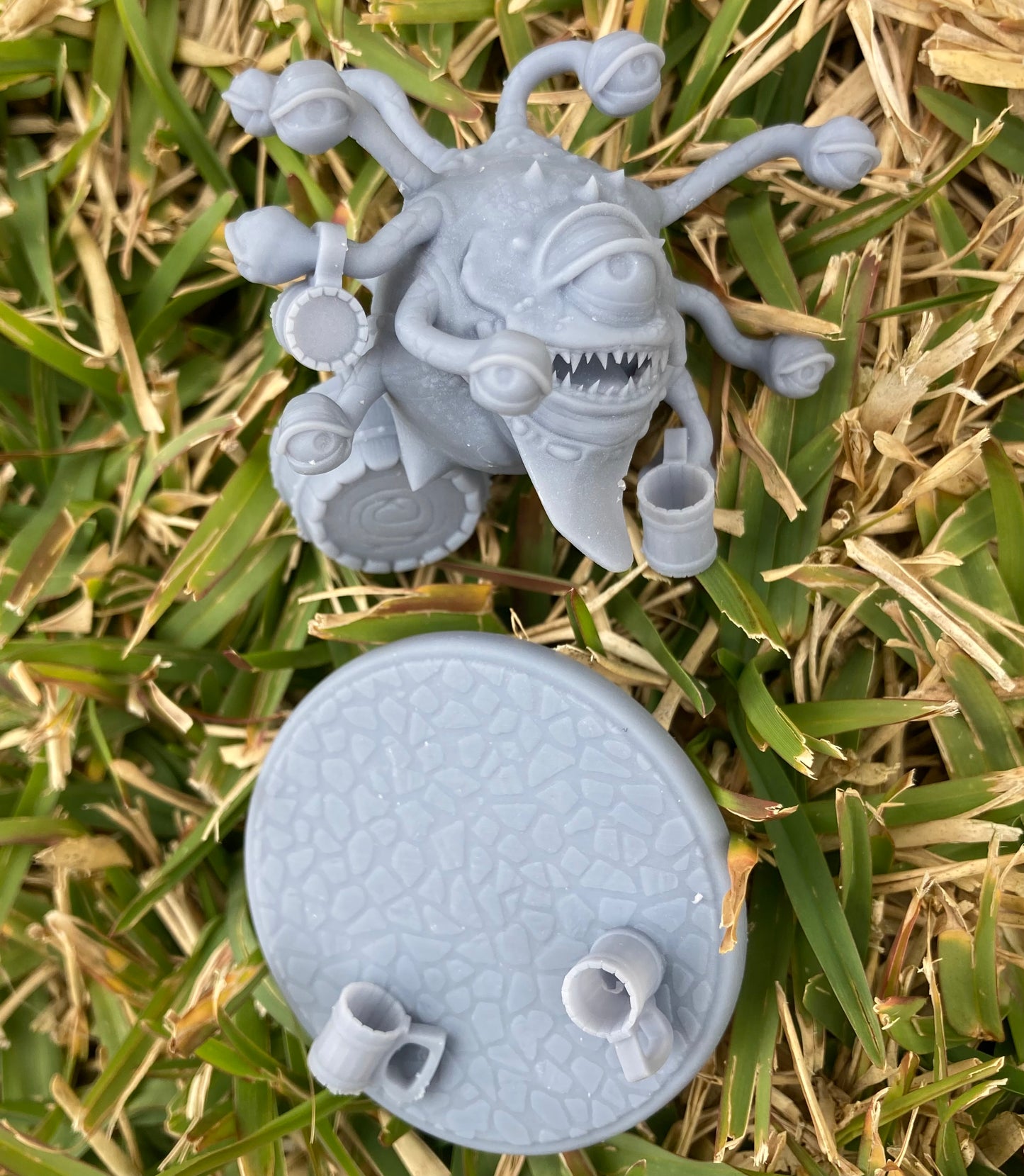 Eye Tyrant Tavern Worker - Epic Miniatures