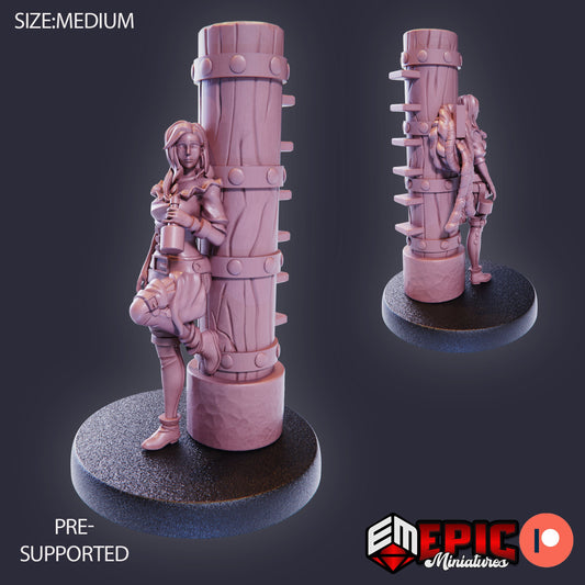 Female Pirate (3 Variants Available) - Epic Miniatures