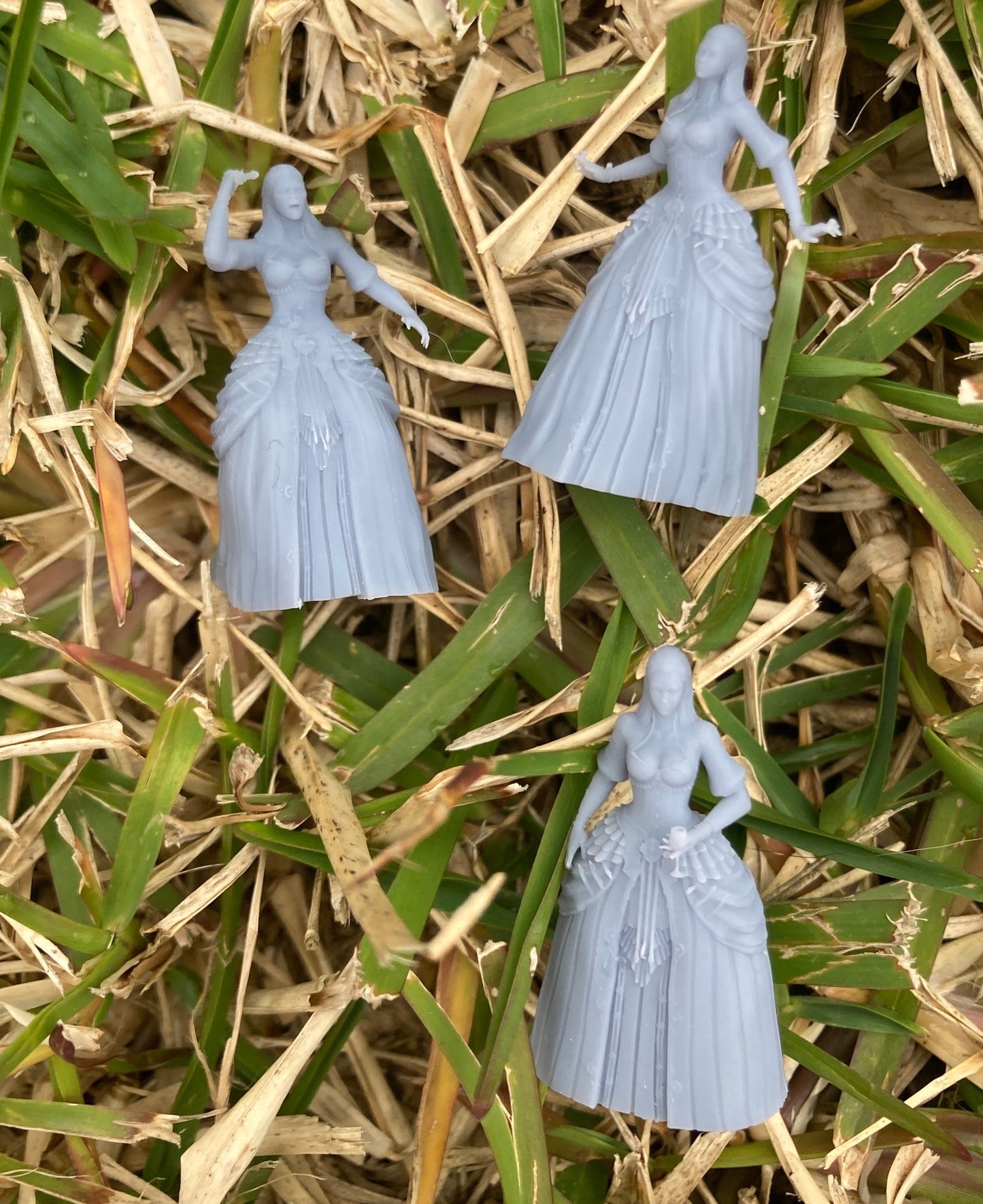 Vampire Lady (3 Variants Available) - Epic Miniatures