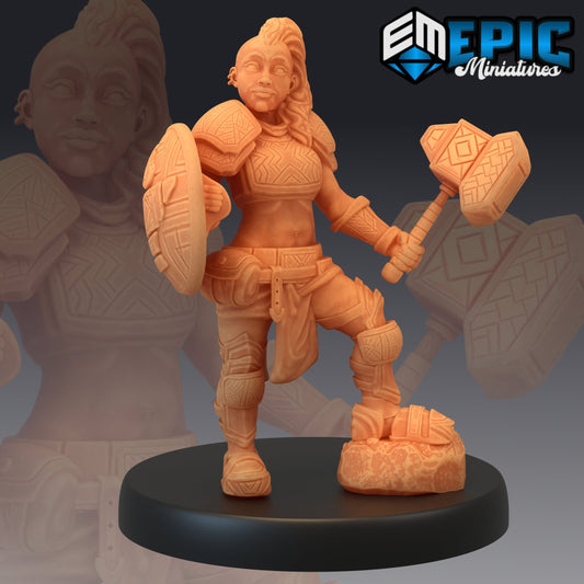 Dwarven War Maiden (4 Variants) - Epic Miniatures